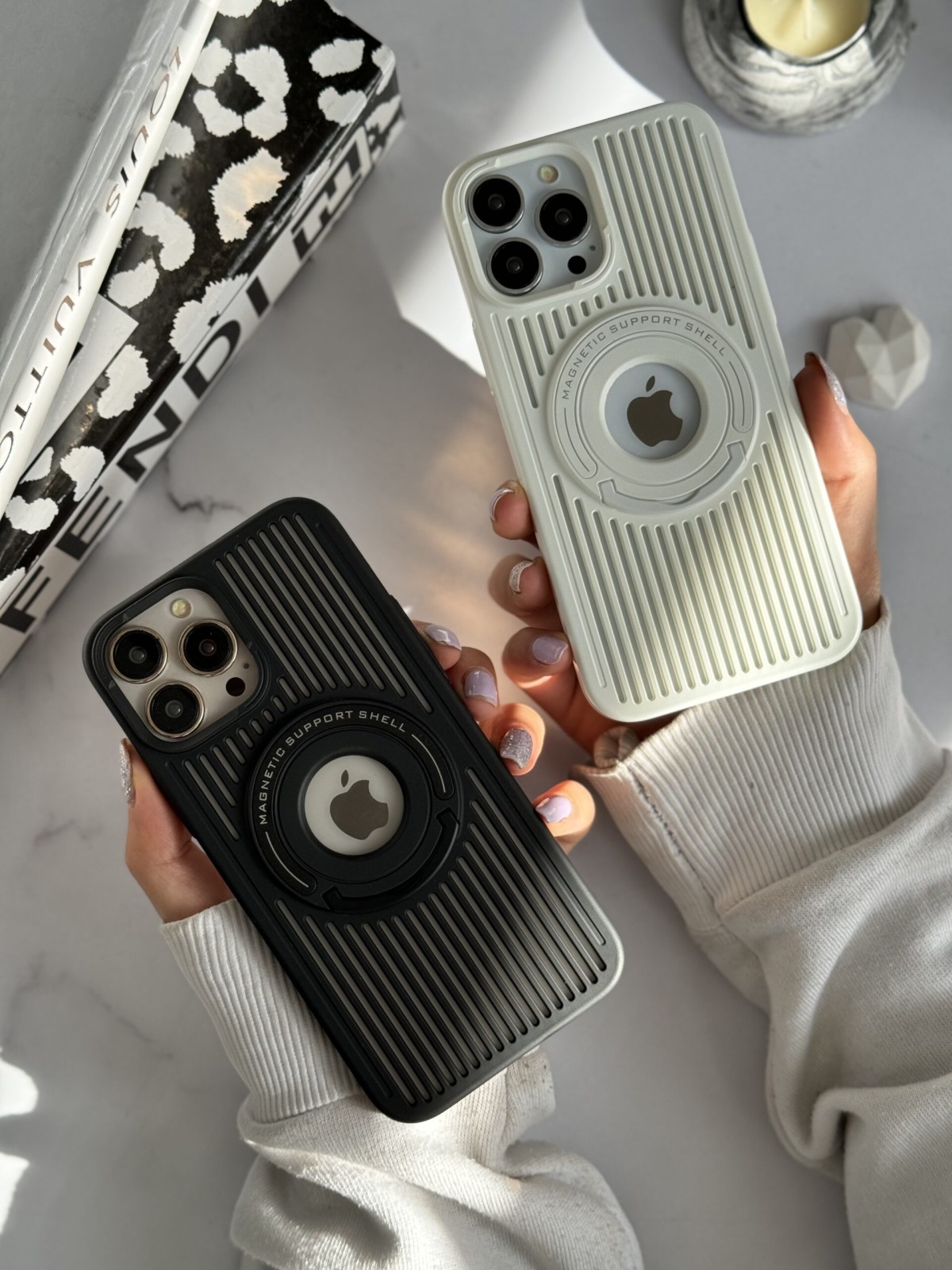 قاب موبایل آیفون توری مگنتی پایه دار