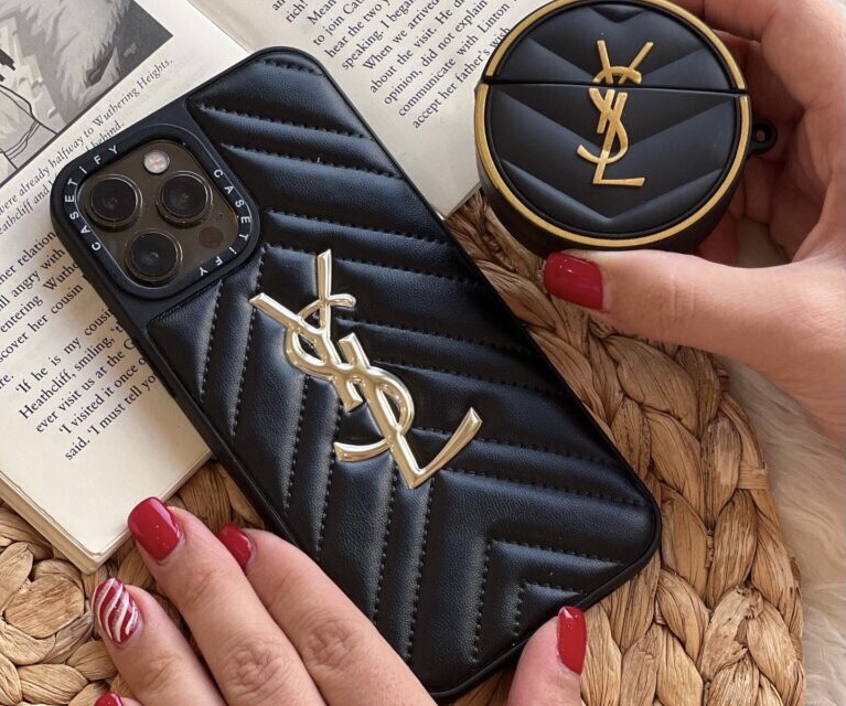 قاب موبایل آیفون سن لورن چرمی