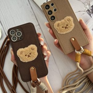 قاب موبایل آیفون خرس دوست داشتنی محافظ لنز + بندست