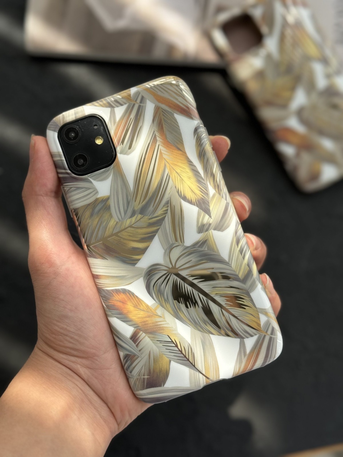 قاب موبایل آیفون برگ طلایی فلزی آیینه ای ( 1031 )