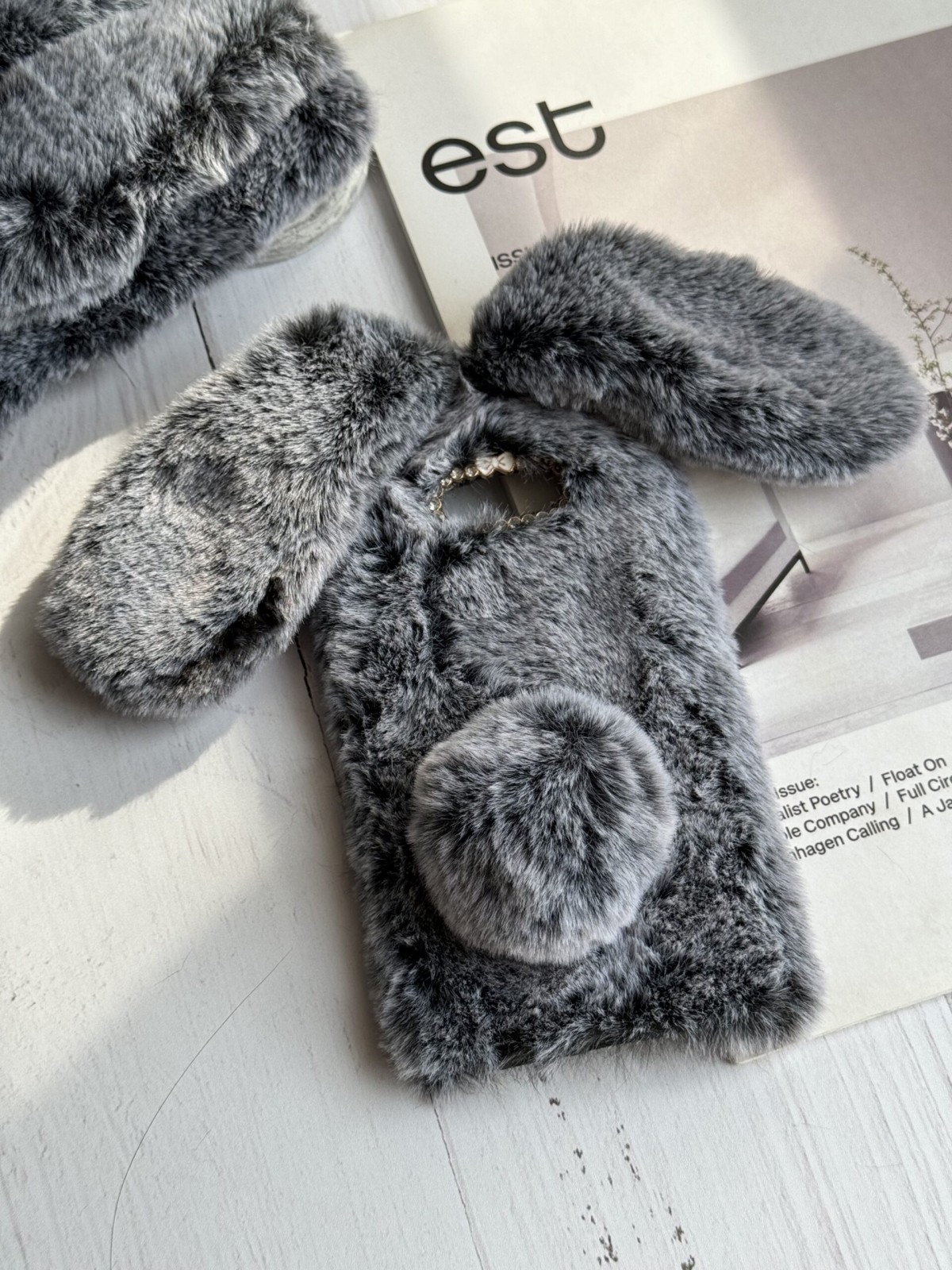 قاب موبایل شیائومی طرح خرگوش پشمالو گوش دار