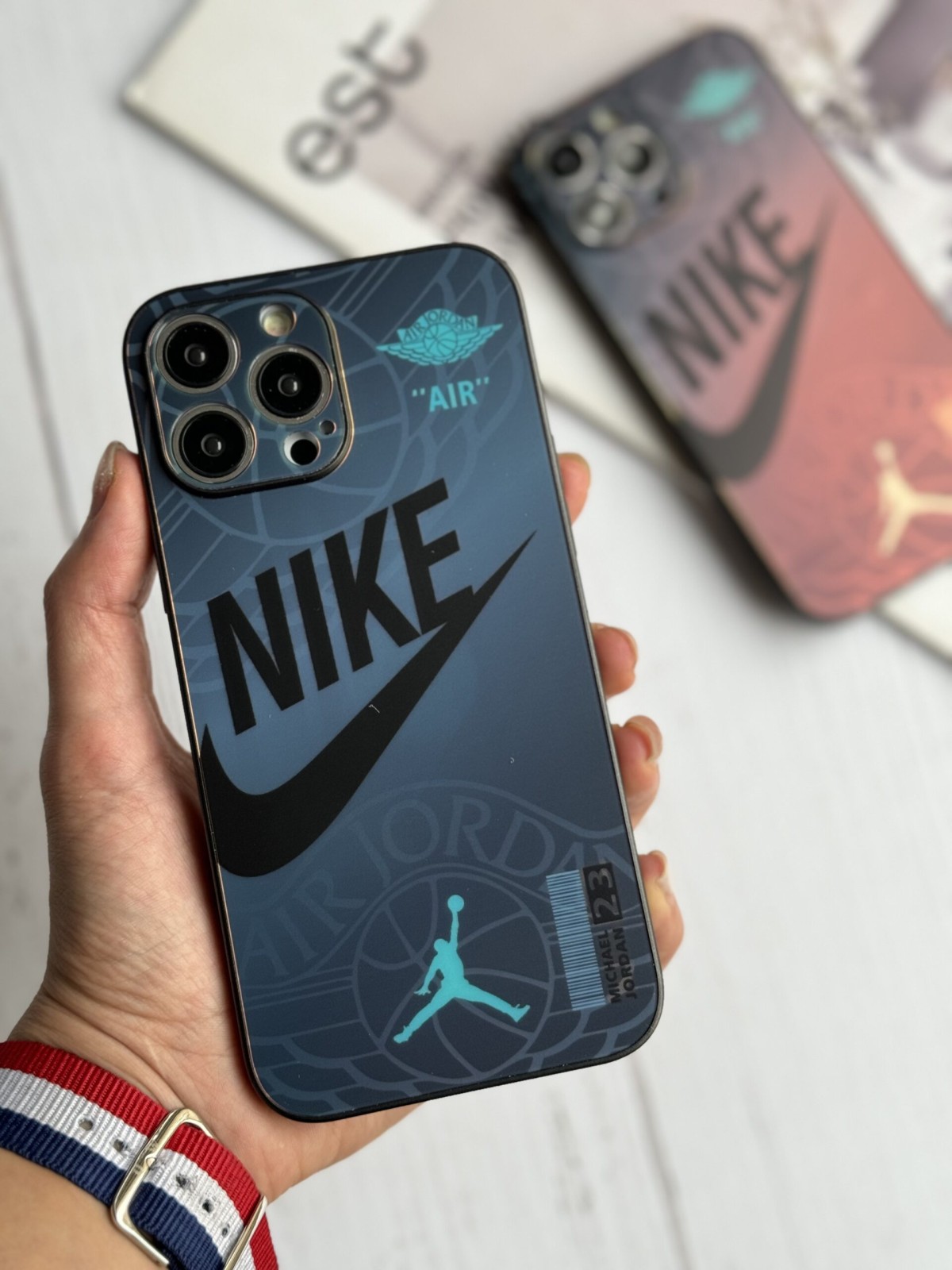 قاب موبایل آیفون نایک شبرنگ محافظ لنزدار