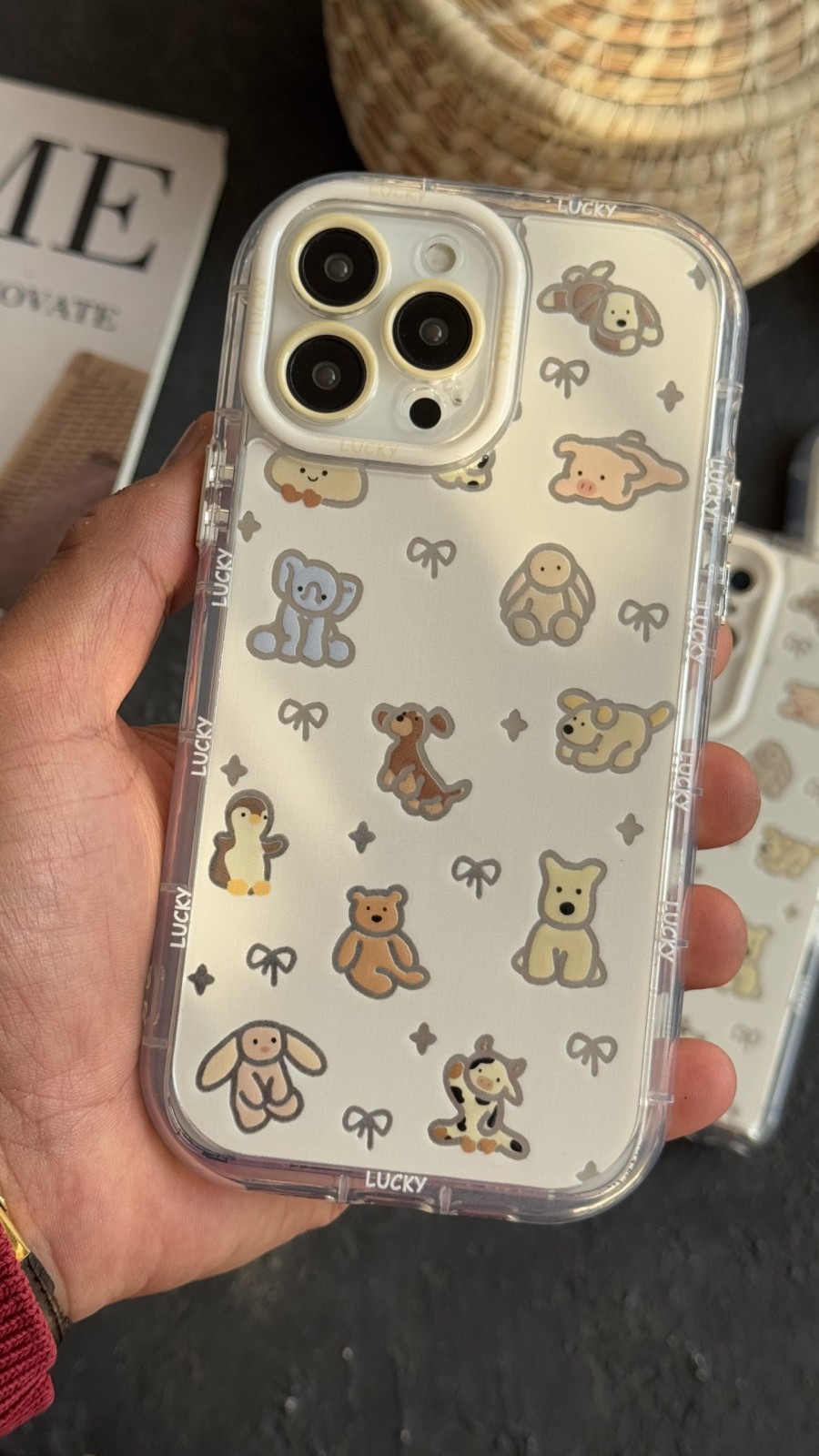 قاب موبایل ( آیفون - سامسونگ ) انیمال فرندز پاپیون خرگوش و سگ و خرسی