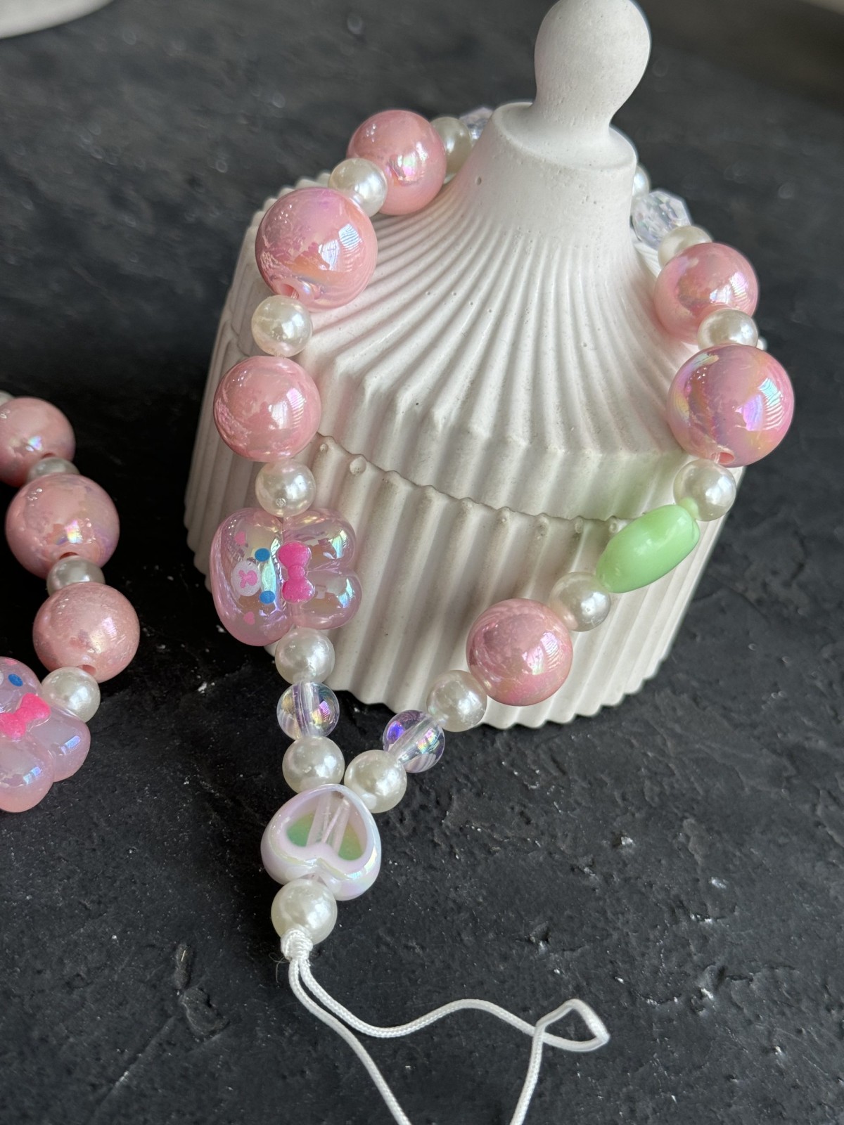 بند و آویز خرگوش