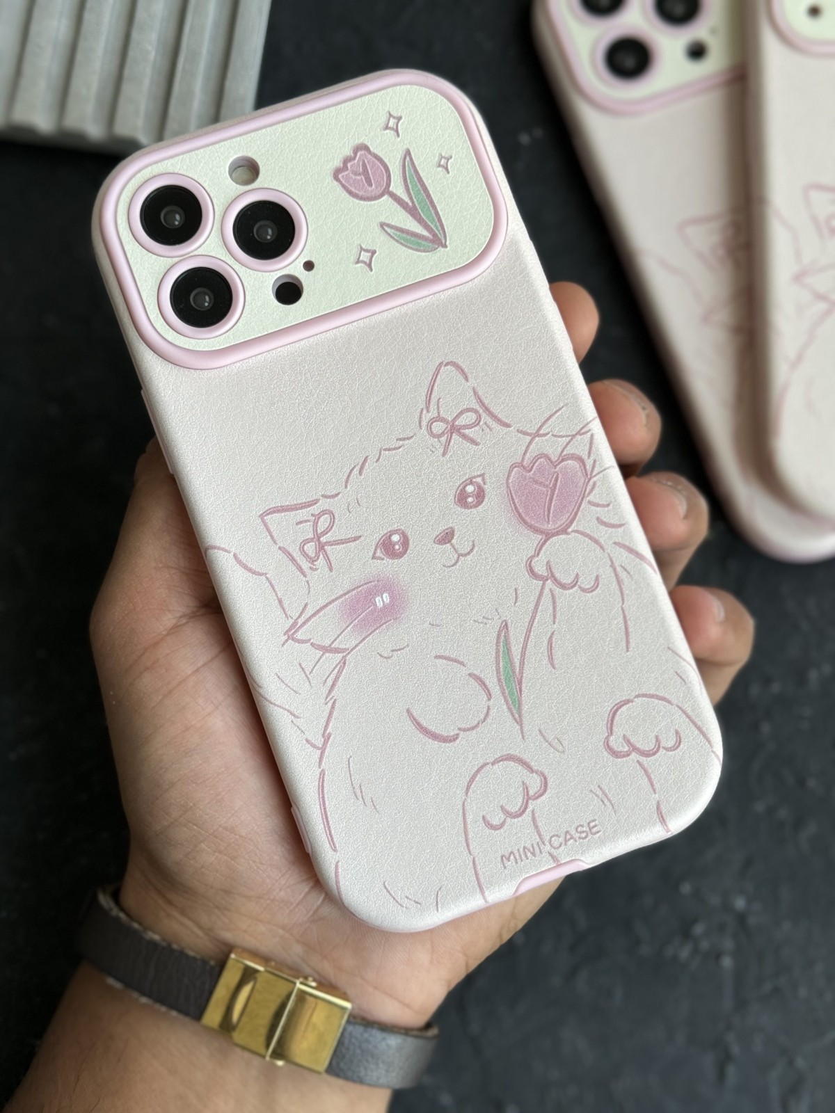 قاب موبایل آیفون گربه عاشق